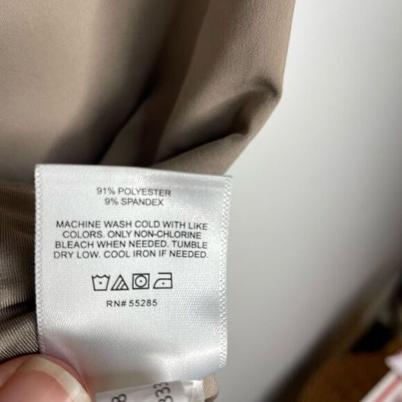 Express Body Contour‎ Vneck Bodysuit Blush Beige Tan S Small Tank Silky - Picture 4 of 7